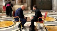 Donald Trump Ancam Sanksi dan Tarif Baru untuk Rusia usai Pertemuan dengan Zelenskyy di Vatikan