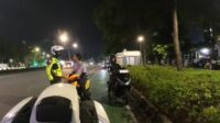 Aksi Hukum Perusahaan Mobil Listrik hingga Insiden Viral di Jalan Raya