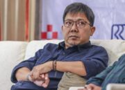 Minta Bobotoh Realistis di ACL Two, Bung Towel Sebut Sektor Pertahanan Persib Keropos