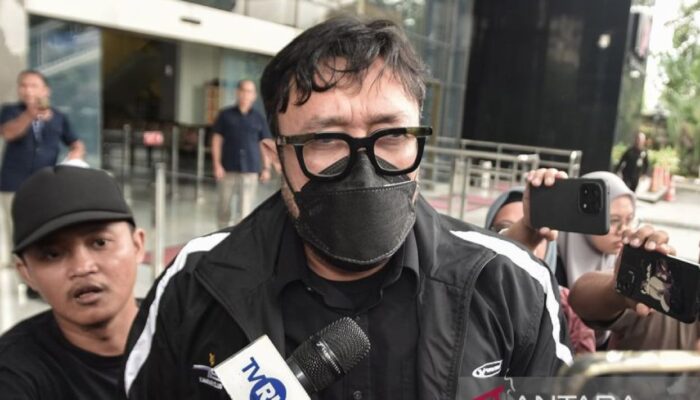 KPK Sita Uang Ratusan Juta hingga Sejumlah Dokumen dari Rumah Ono Surono