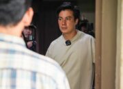 Abu Vulkanik Gunung Anak Krakatau Sampai Jabodetabek, Kok Baim Wong Malah Enggan Pakai Masker?