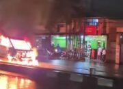 Mengenal Alat Khusus untuk Kebakaran Mobil Listrik