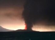 Waspada! Status Gunung Anak Krakatau Masih Siaga Level III
